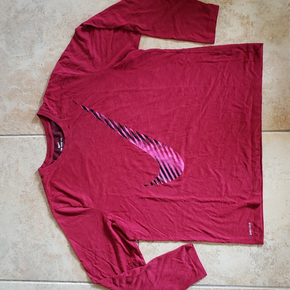 The Nike Tee Dri-Fit Long Sleeve Shirt